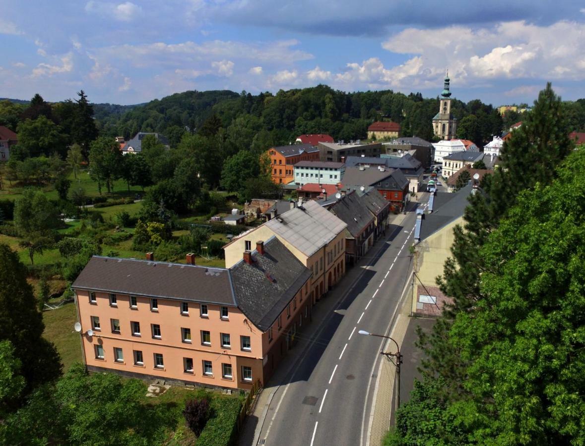 Bigtrip.Cz Apartments Krásná Lípa Eksteriør bilde